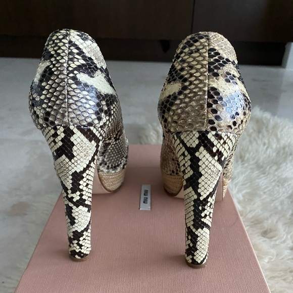 Miu Miu python pitone heels 7 1/2 - Picture 8 of 14